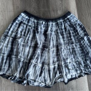 Prana Black and Gray Tie-Dye Skirt
